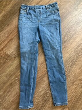 Time and Tru Light Blue Stretch Skinny Jeans